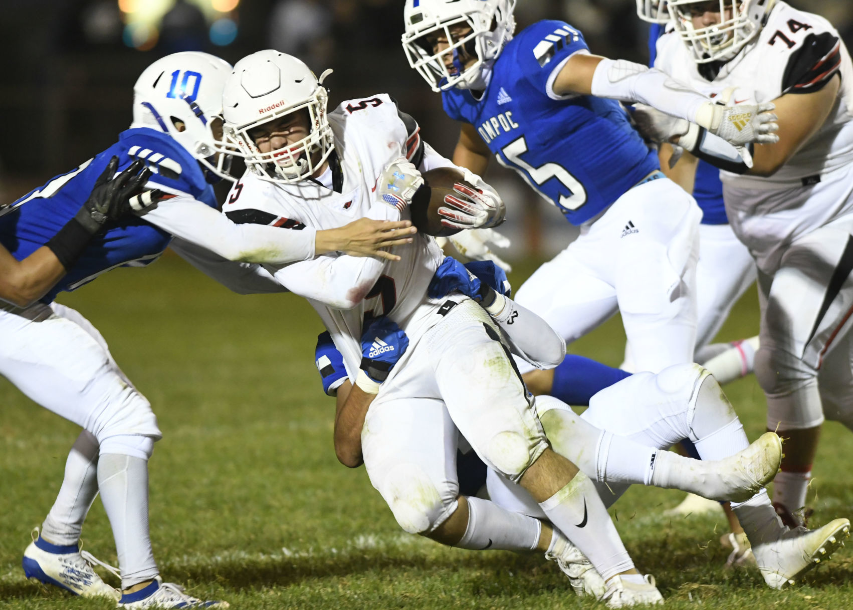090619 Bishop Lompoc football 05.jpg